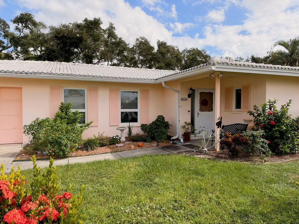 Photo of 7323 Bounty Drive, Sarasota, FL 34231 (MLS # A4710924)