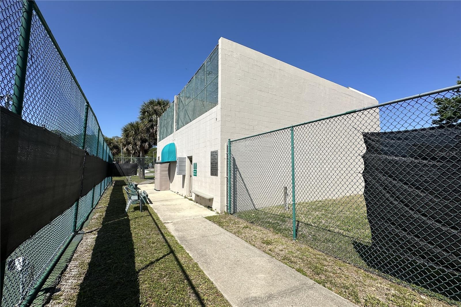 CASA LOMA SUB - Residential