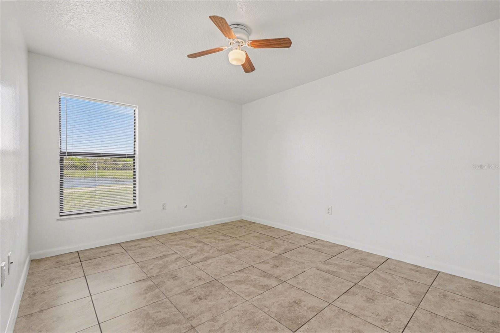 CASA LOMA SUB - Residential