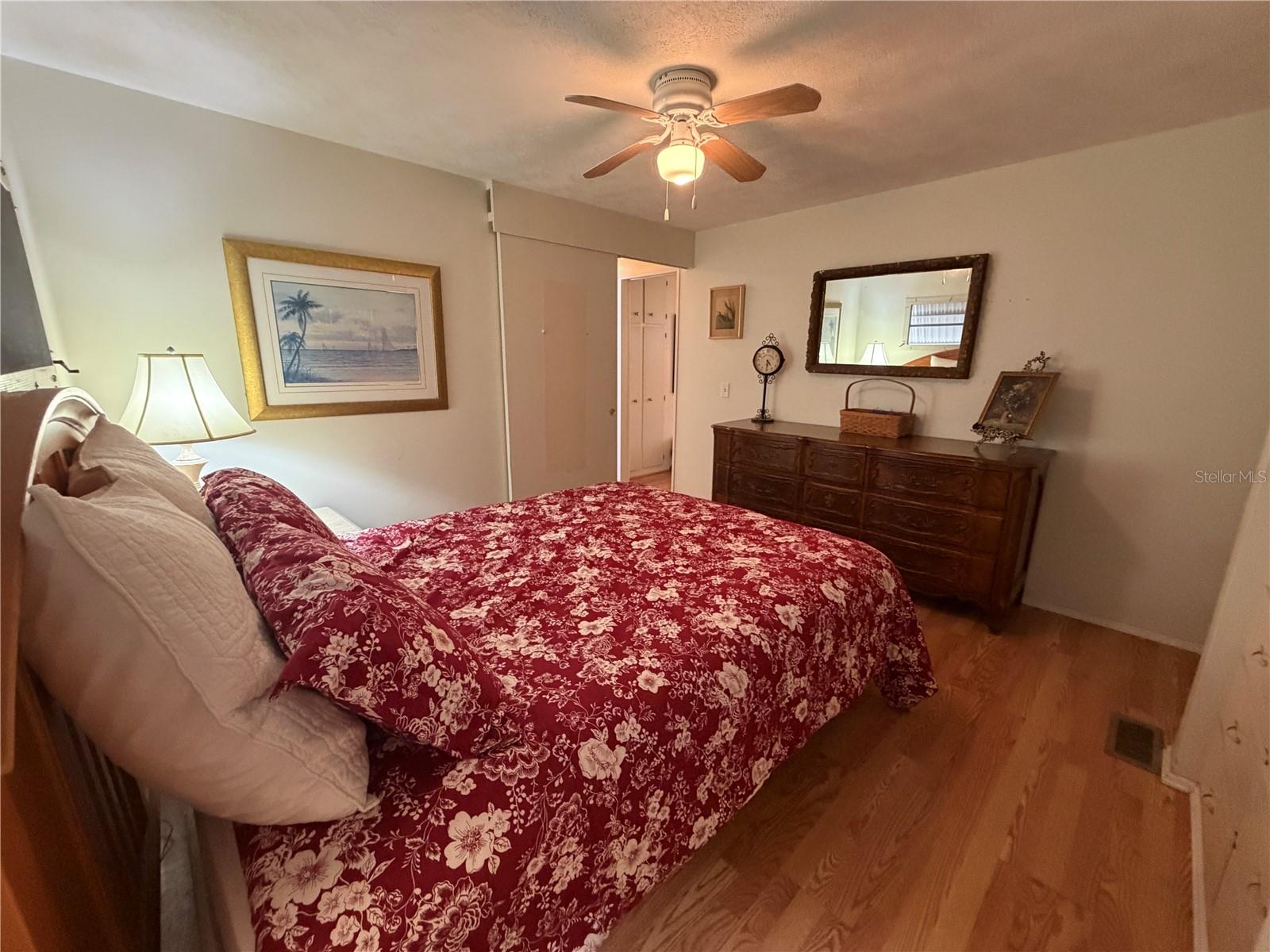 TRI-PAR ESTATES - Residential