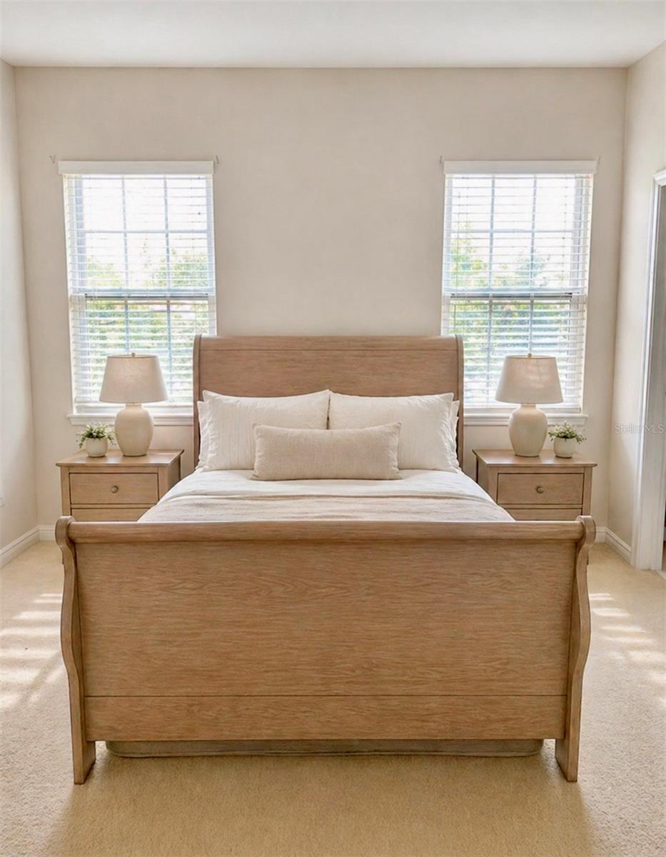 LAKESIDE VILLAS CONDO - Residential Lease