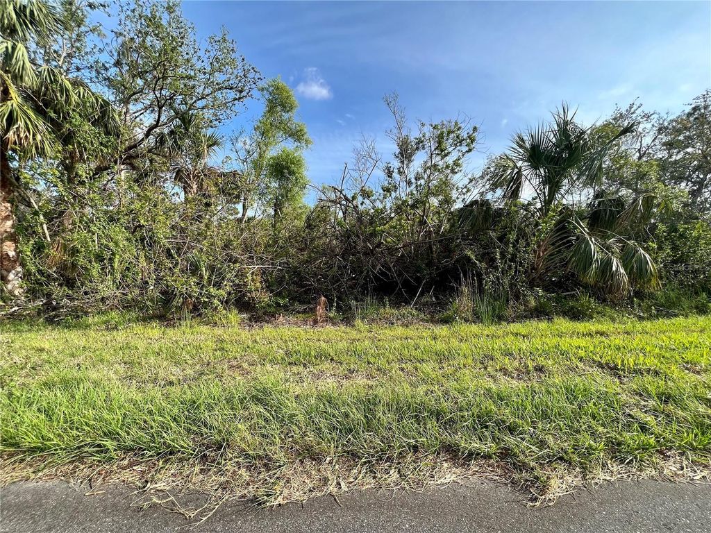 Photo of 15163 Estate Terrace, Port Charlotte, FL 33953 (MLS # C7527720)
