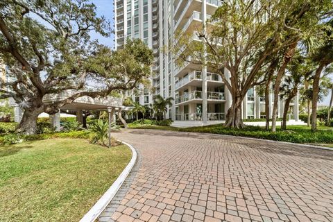 A home in SARASOTA