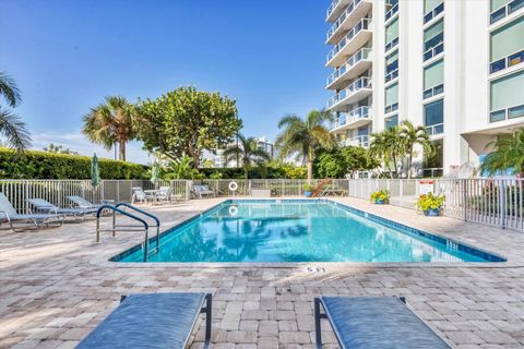 A home in SARASOTA