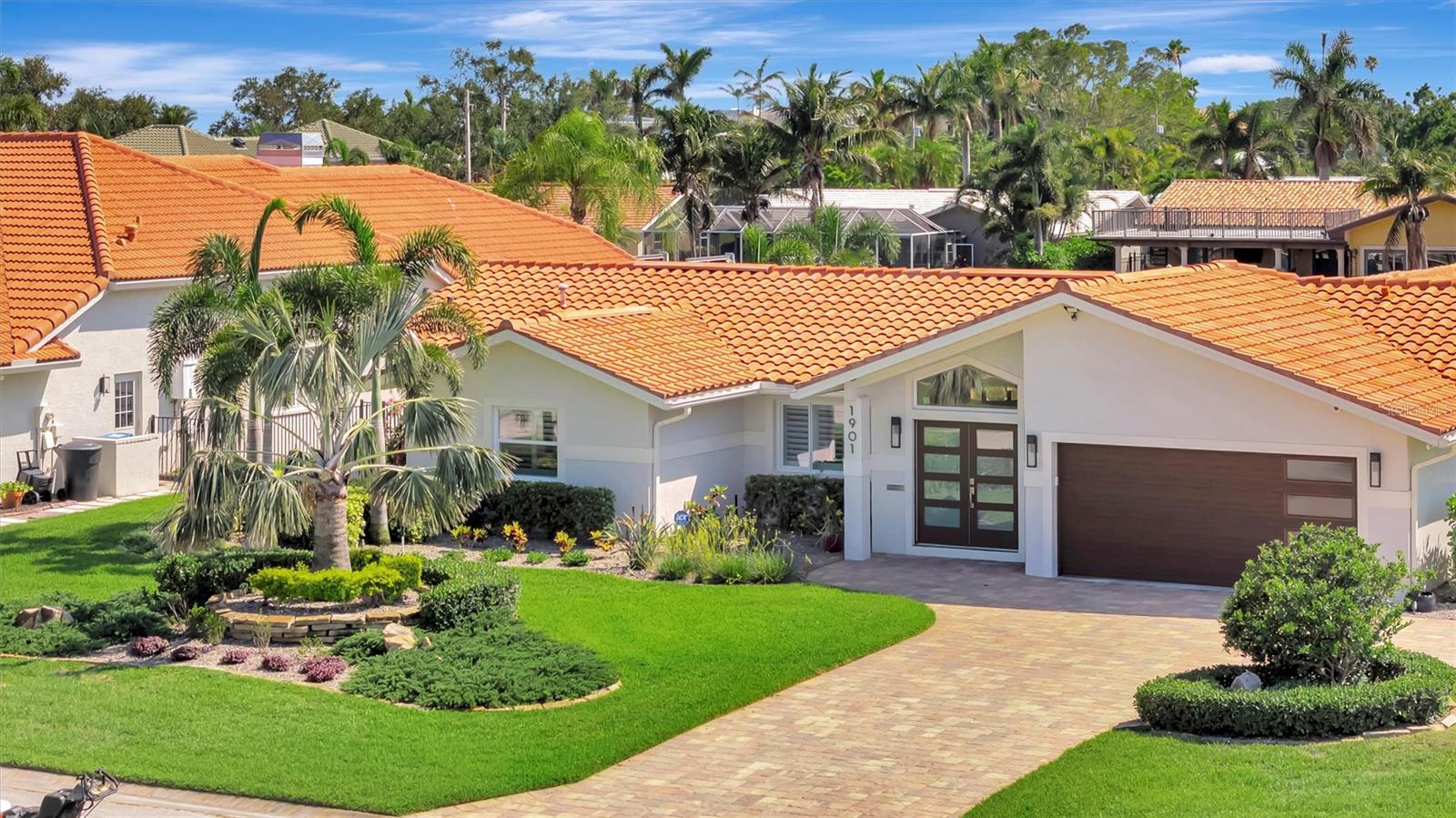 VENETIAN ISLES - Residential