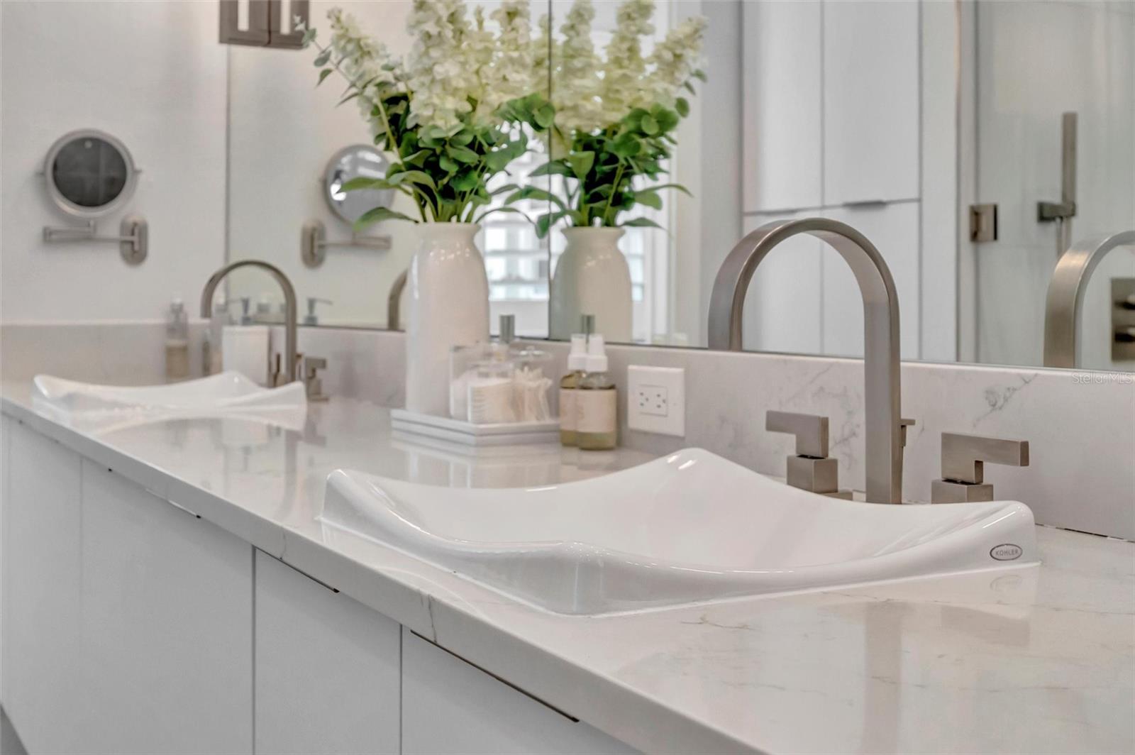 VENETIAN ISLES - Residential