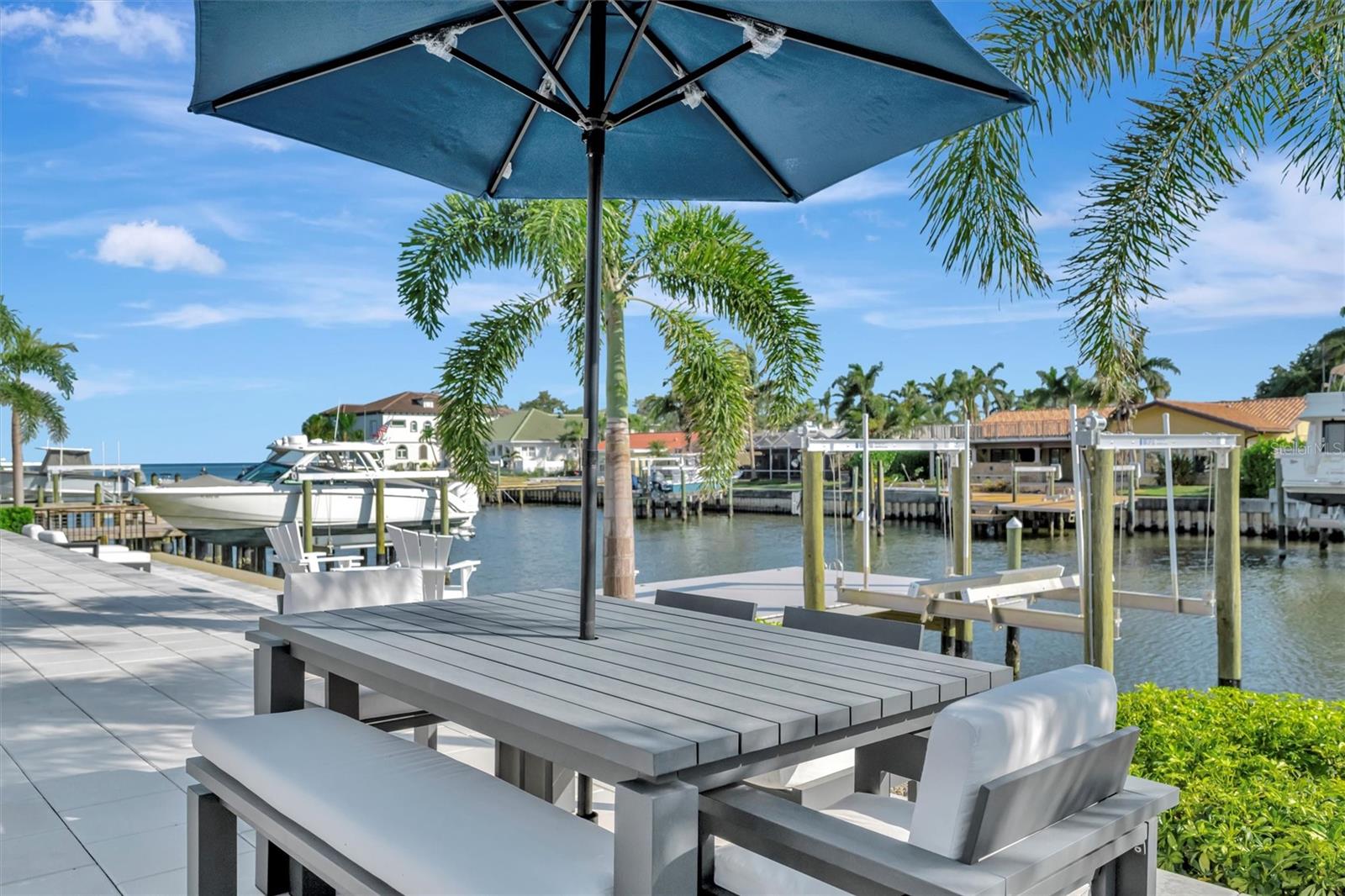 VENETIAN ISLES - Residential