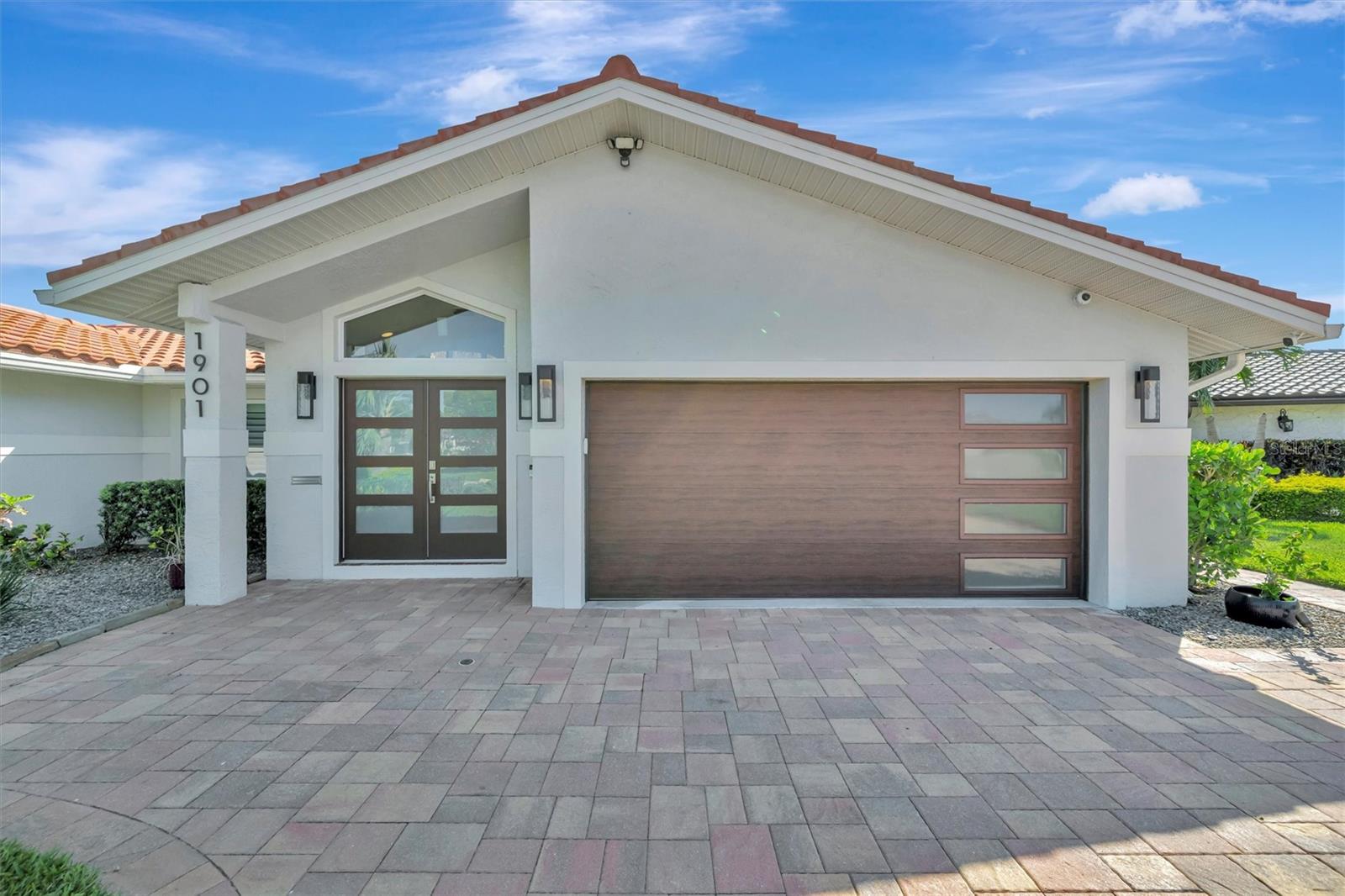 VENETIAN ISLES - Residential