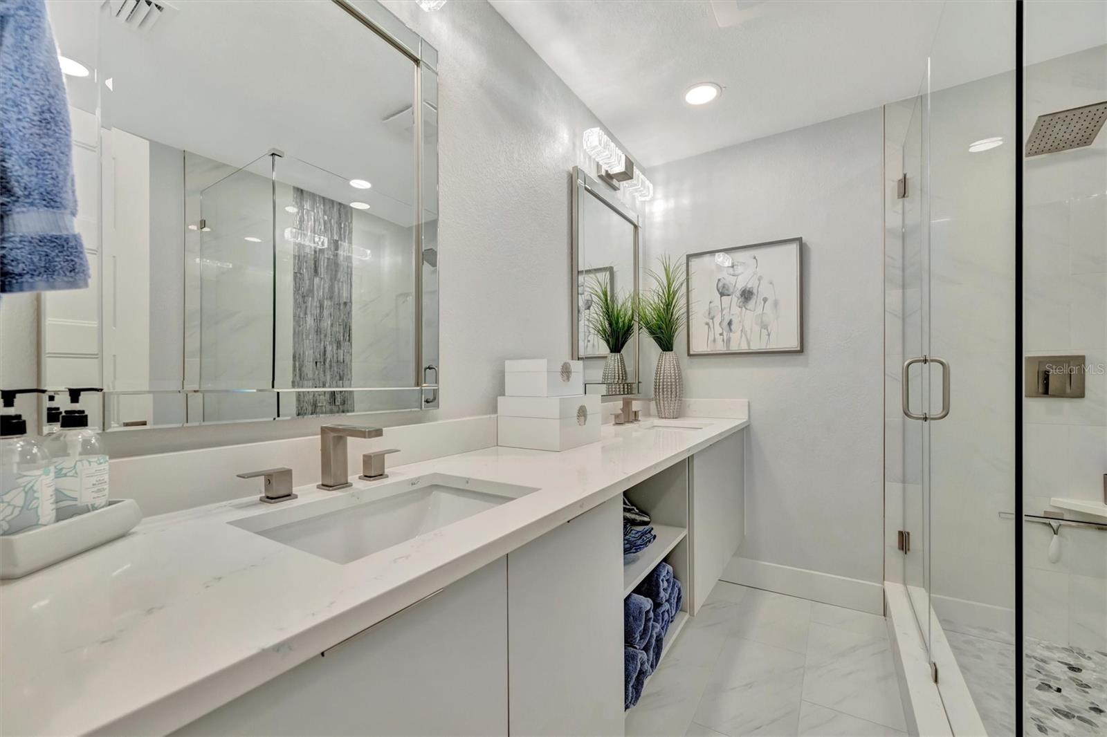 VENETIAN ISLES - Residential