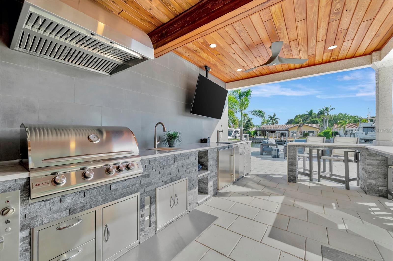 VENETIAN ISLES - Residential