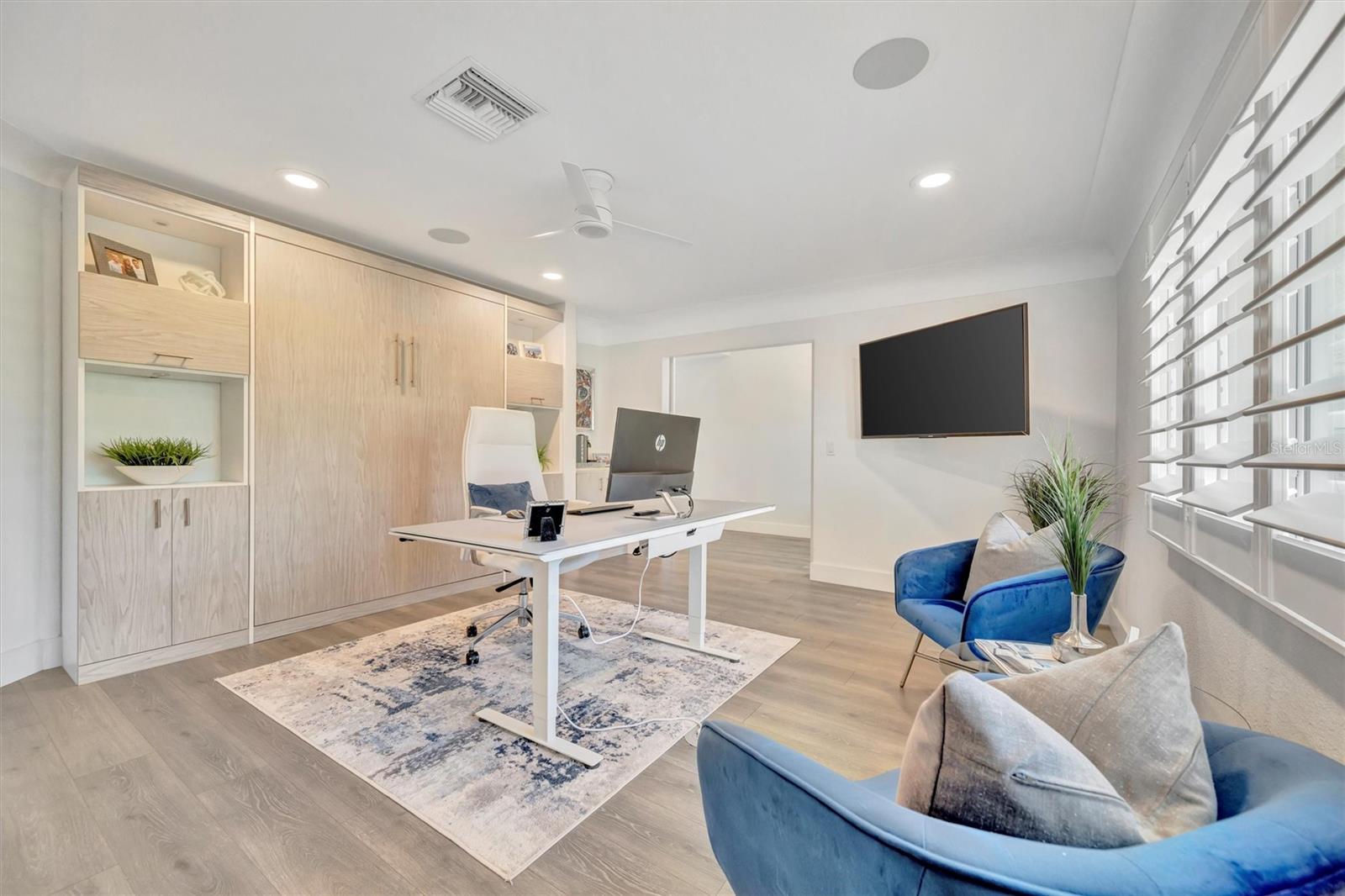 VENETIAN ISLES - Residential