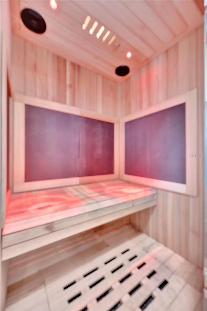 VENETIAN ISLES - Residential