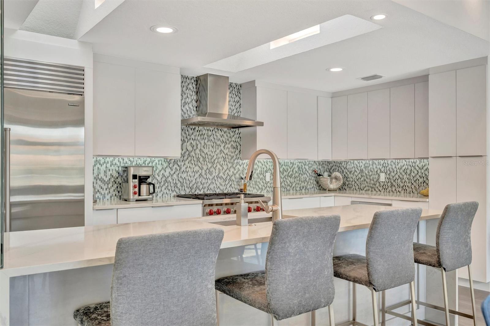 VENETIAN ISLES - Residential