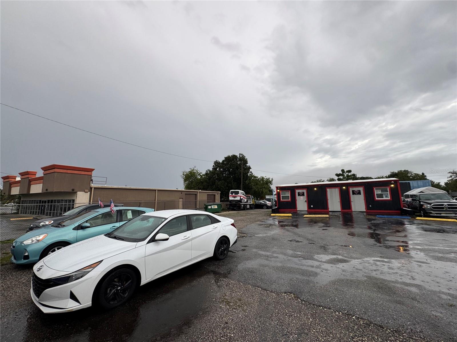 575 N US HIGHWAY 17 92