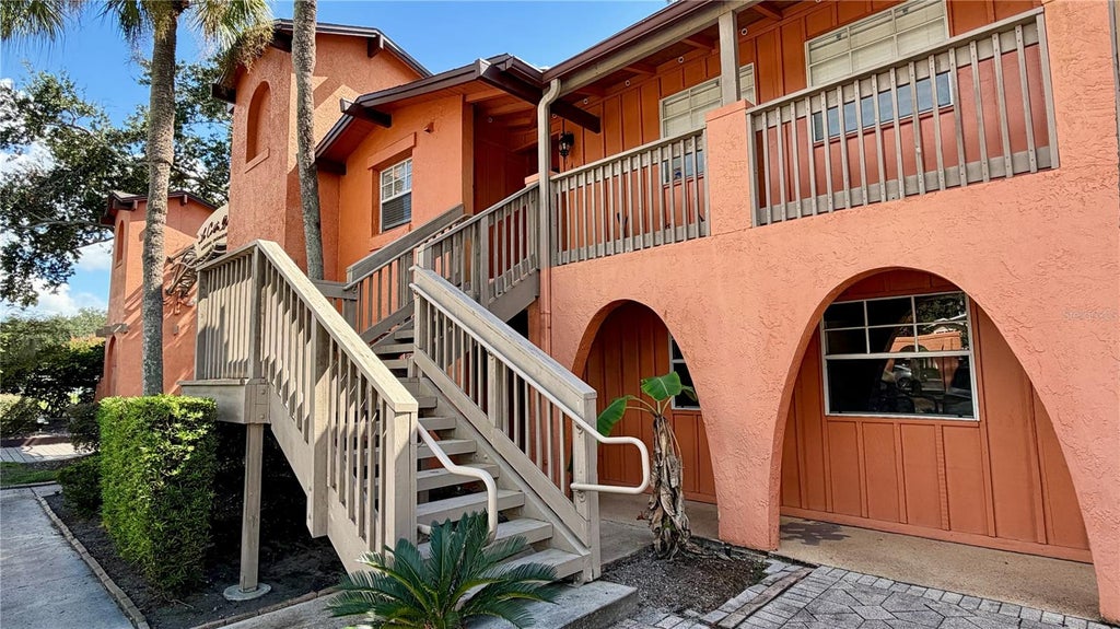 Photo of 722 E Michigan Street #142, Orlando, FL 32806 (MLS # O6450647)