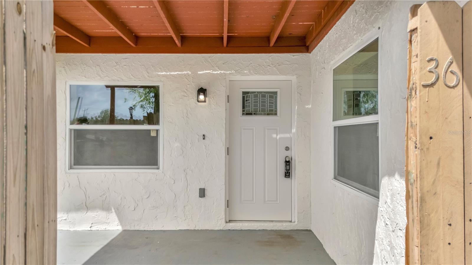 SPRINGWOD SQUARE - Residential