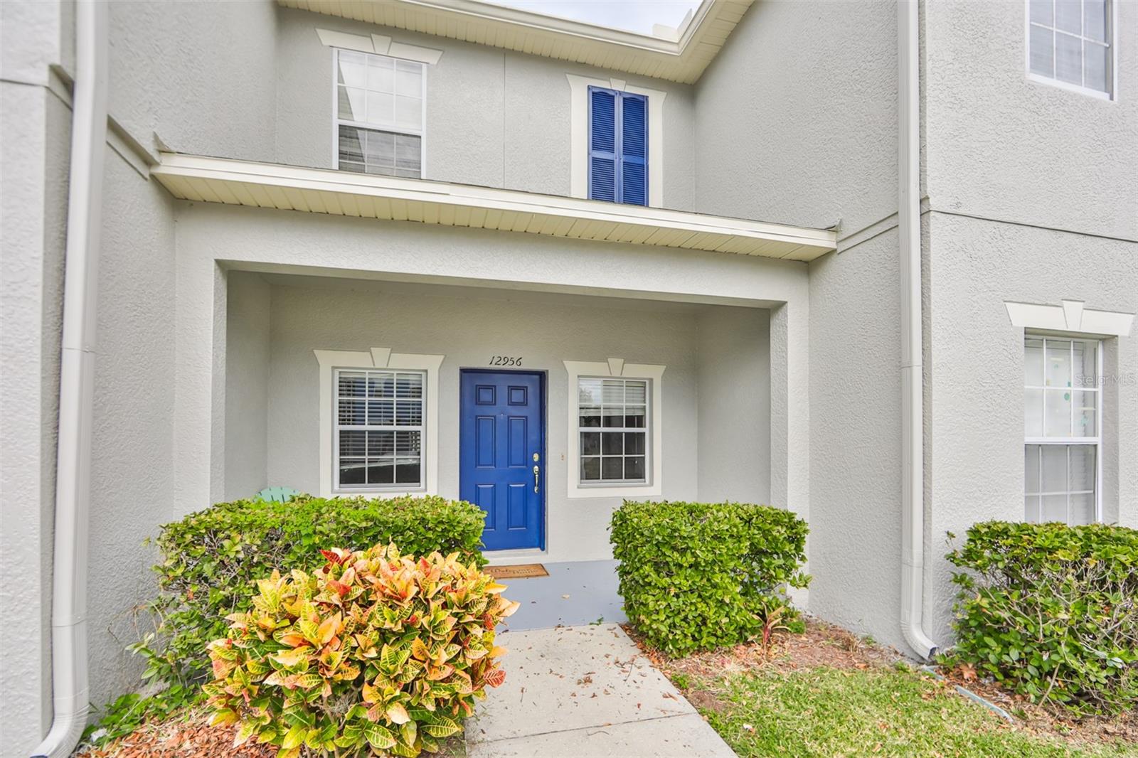 KINGS LAKE TWNHMS - Residential Lease