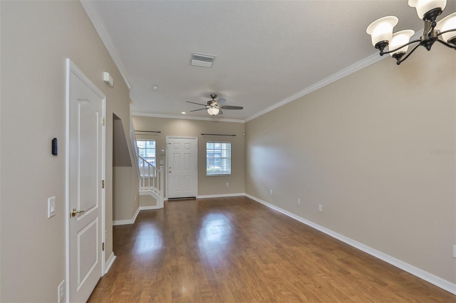 KINGS LAKE TWNHMS - Residential Lease