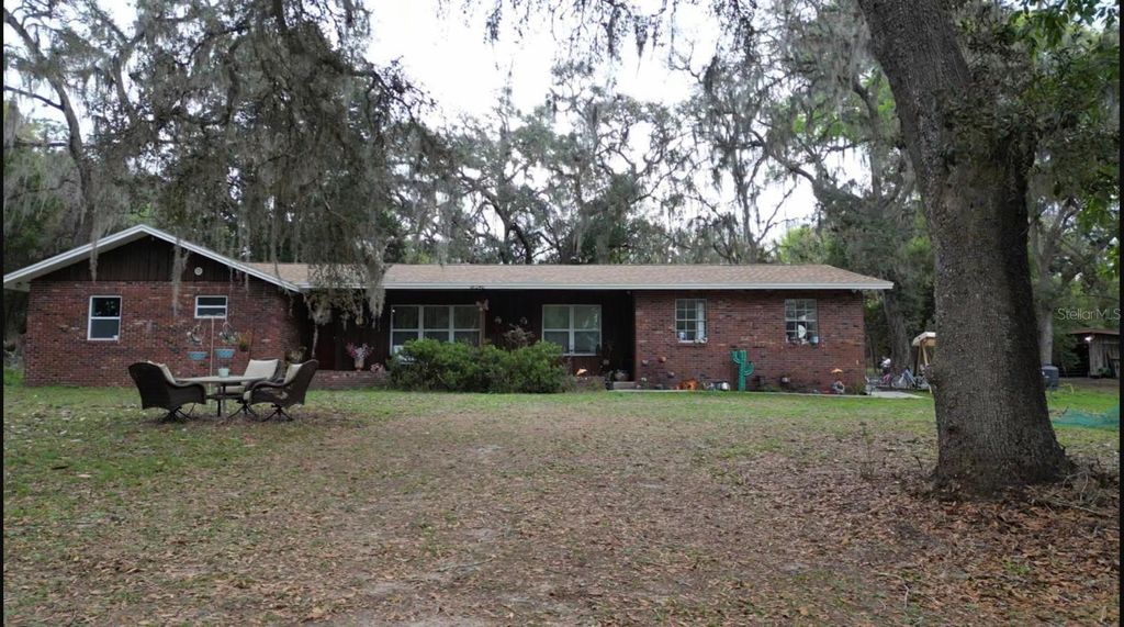 Photo of 18240 Mount Olive Drive, Dade City, FL 33523 (MLS # S5145767)
