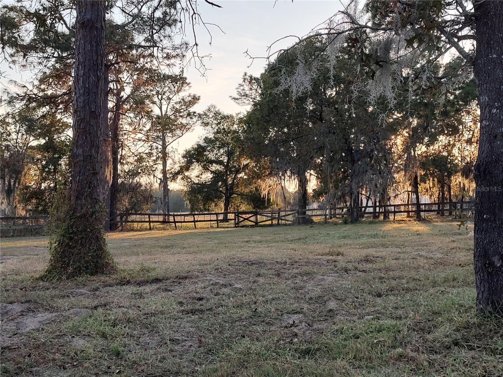 ACREAGE & UNREC - Residential