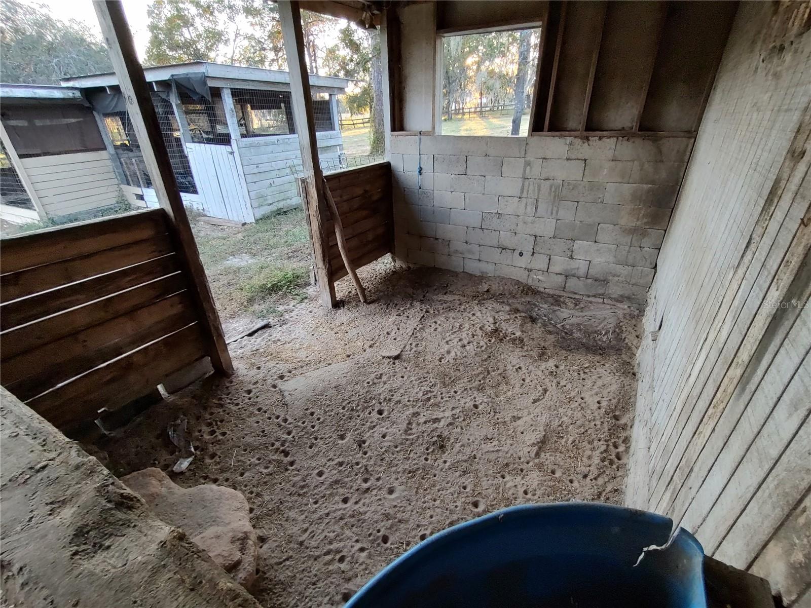 ACREAGE & UNREC - Residential