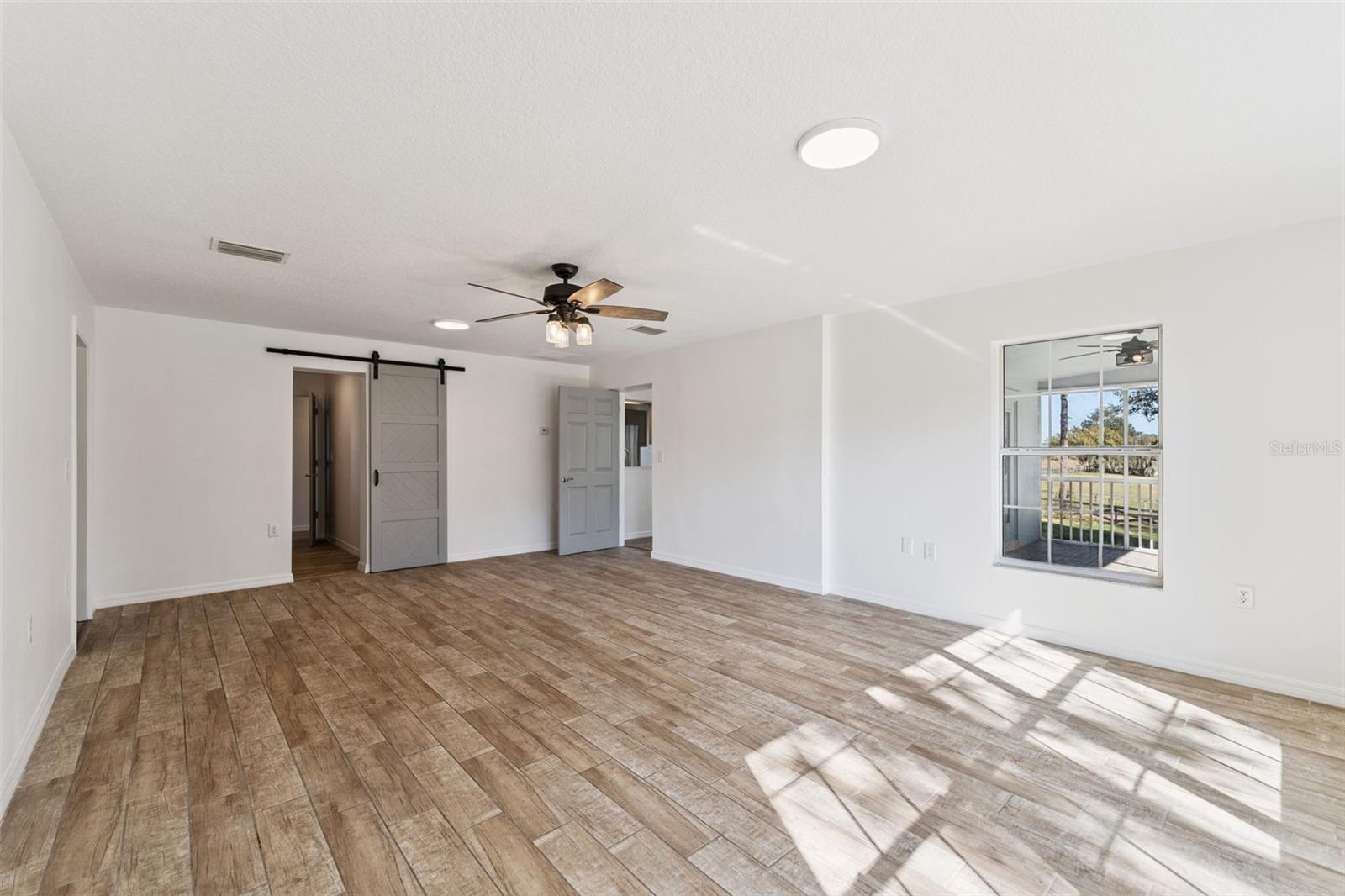 ACREAGE & UNREC - Residential