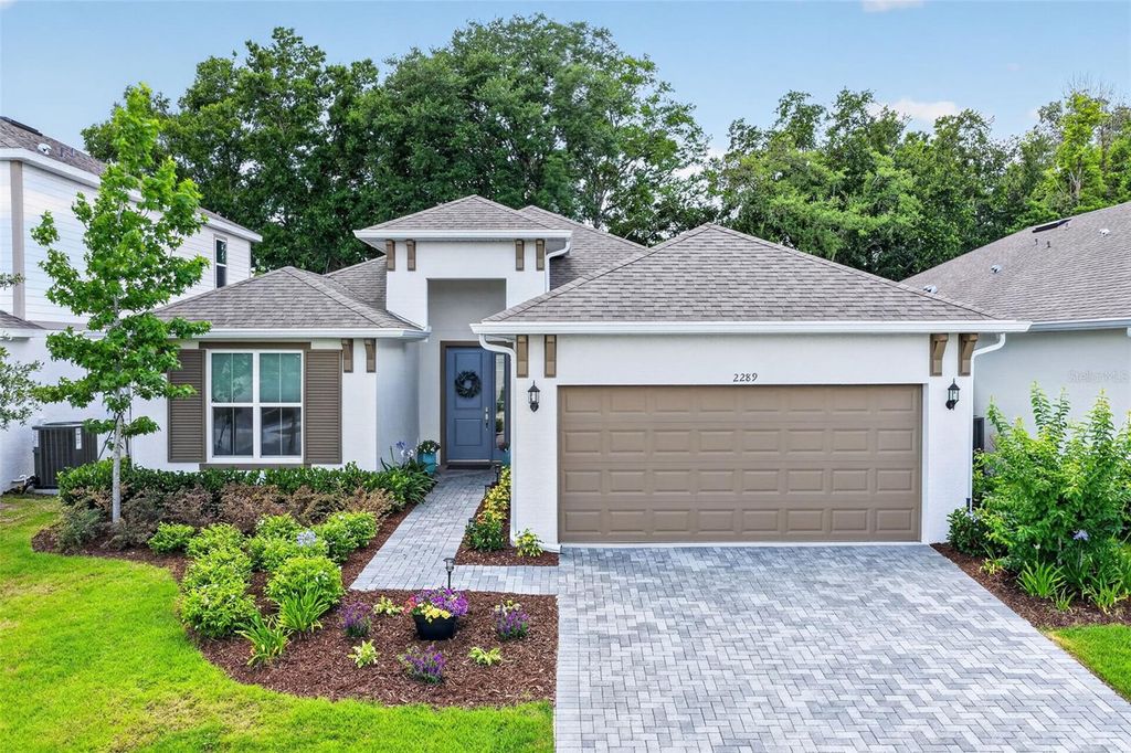 Photo of 2289 Sirena Lane, Mount Dora, FL 32757 (MLS # G5112861)