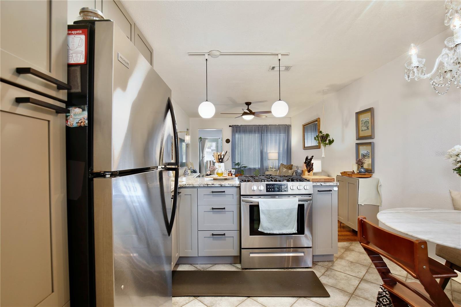 IVANHOE TERRACE - Residential Income