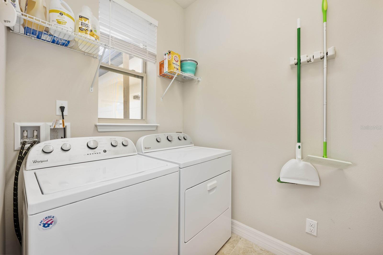 LAKEVIEW POINTE/HORIZON WEST P - Residential