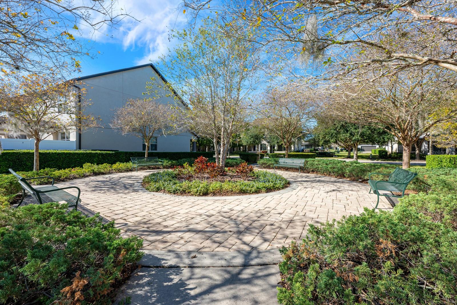 LAKEVIEW POINTE/HORIZON WEST P - Residential