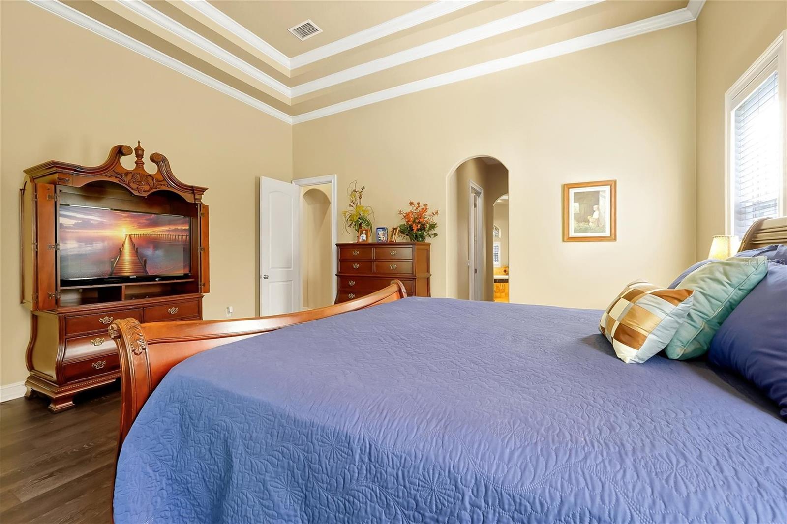 LIVE OAK ESTATES - Residential