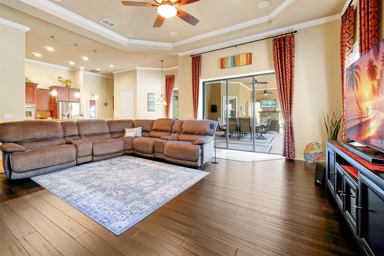 LIVE OAK ESTATES - Residential