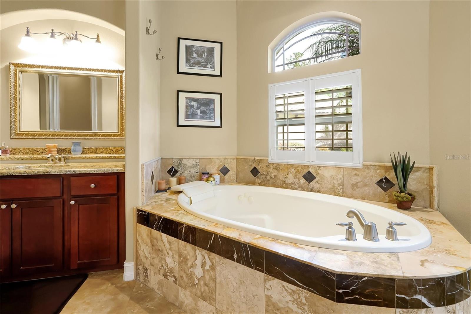 LIVE OAK ESTATES - Residential