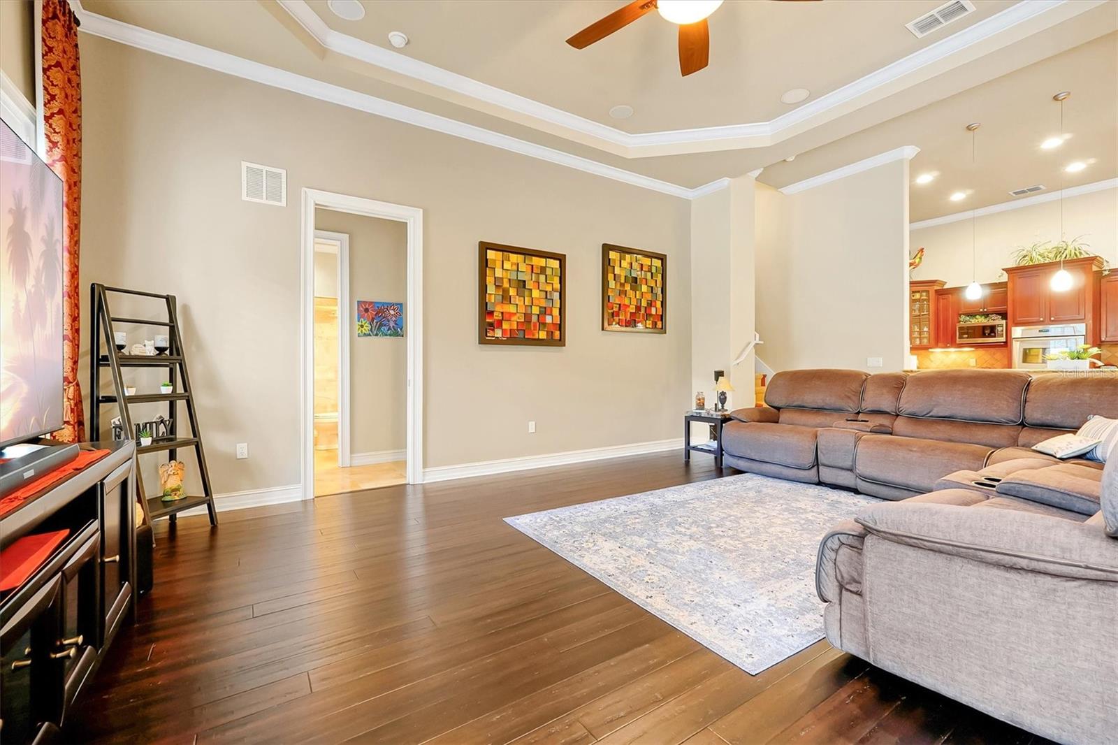 LIVE OAK ESTATES - Residential