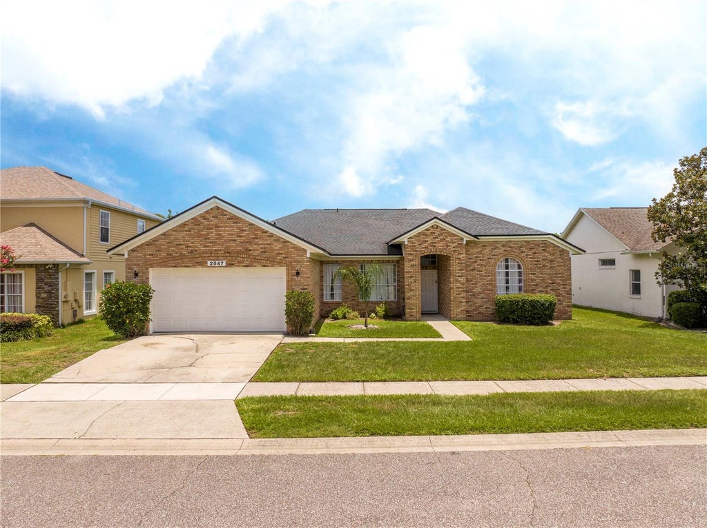 Photo of 2547 Raccoon Run Lane, Orlando, FL 32837 (MLS # S5157881)