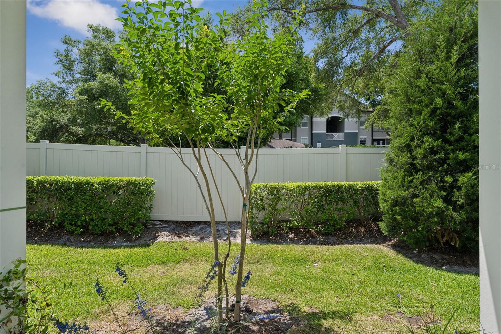 GRAYSON SQUARE - Residential