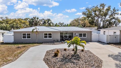 Photo of 3766 24th Avenue N, St Petersburg, FL 33713 (MLS # TB8469158)