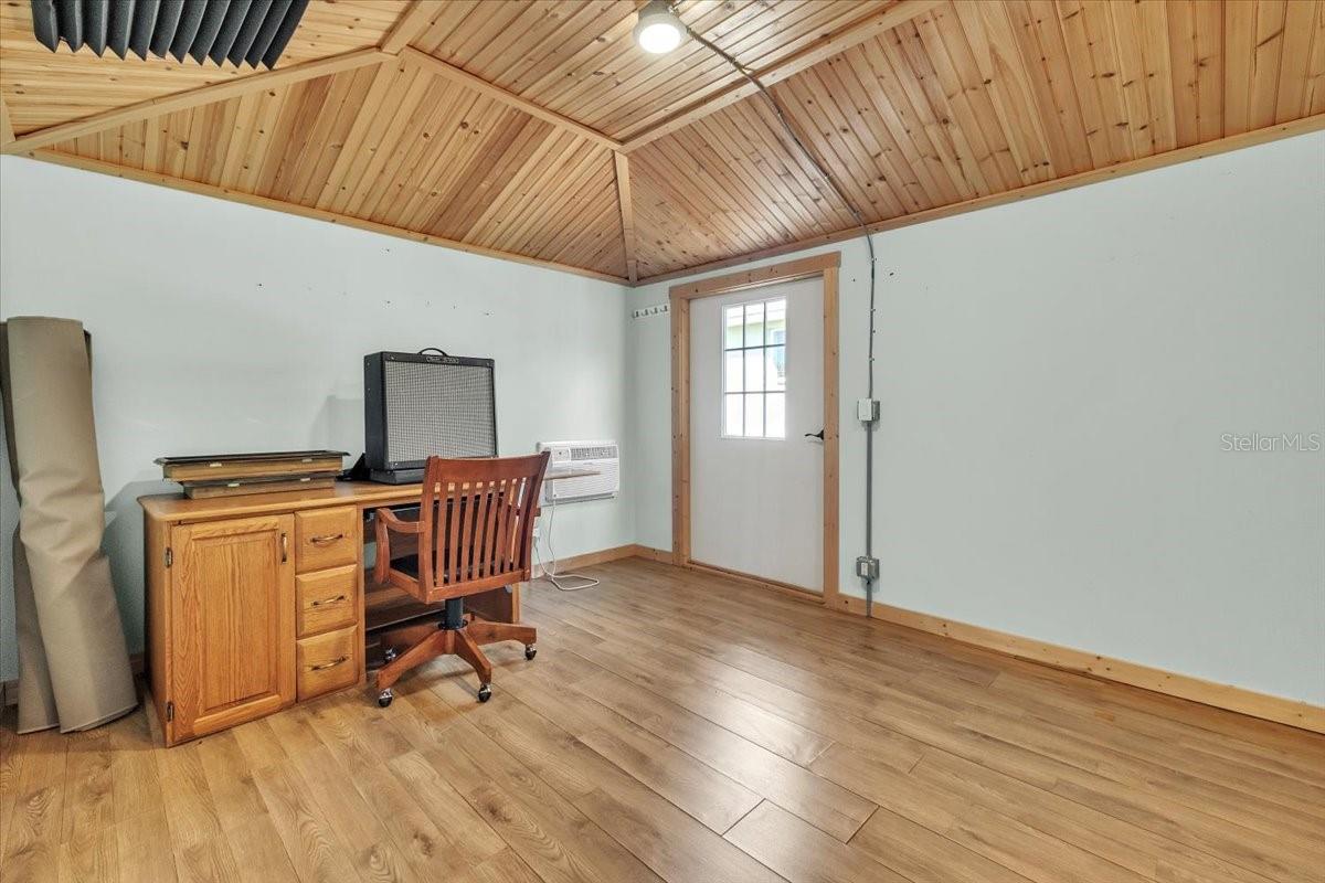 RIVERBEND ESTATES - Residential