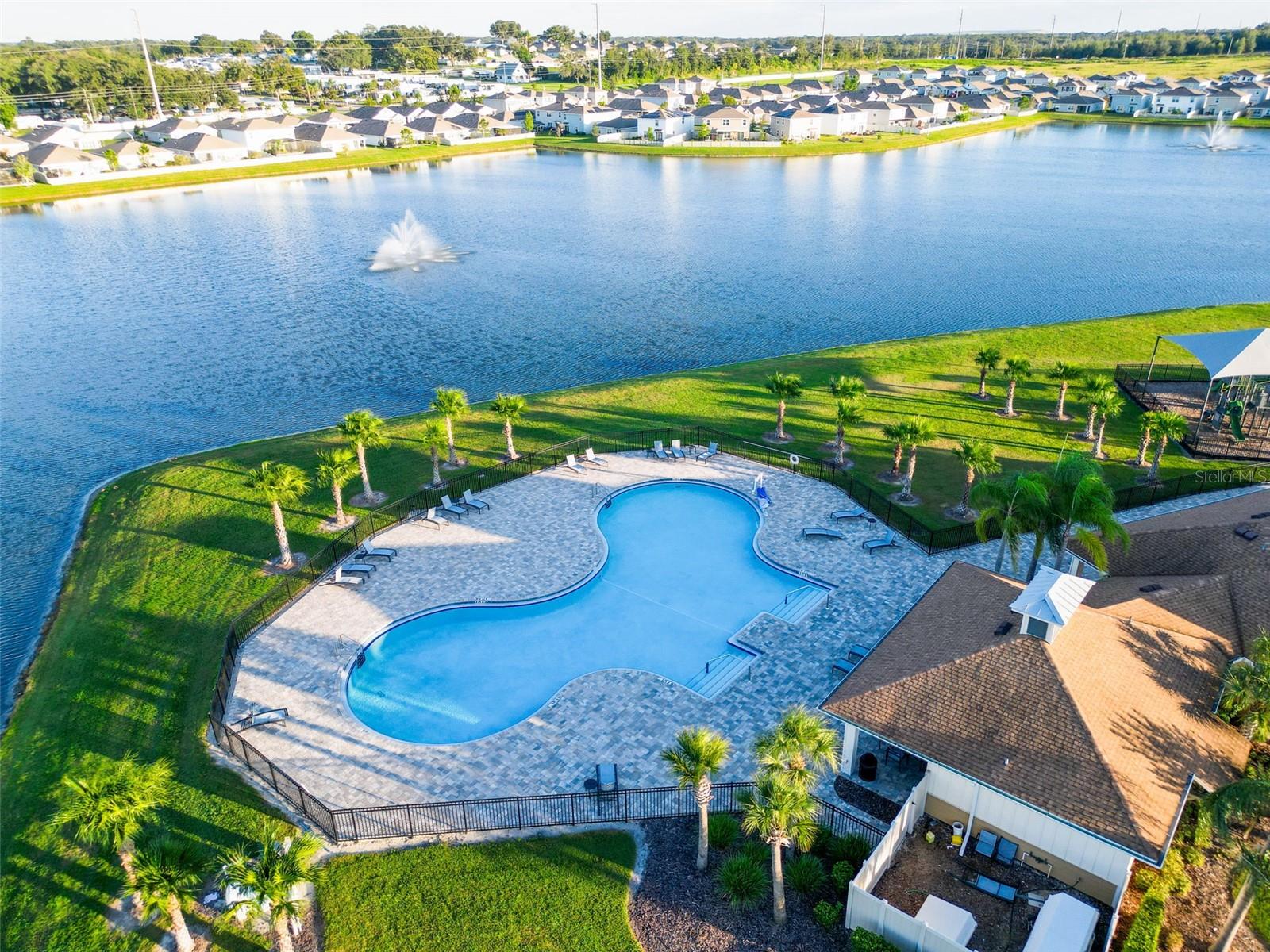 ZEPHYR LAKES SUB - Residential