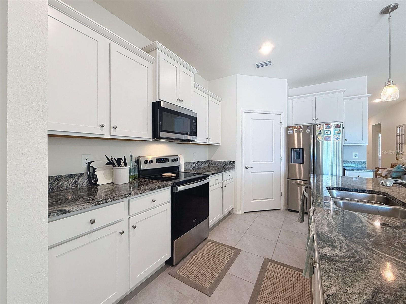 ZEPHYR LAKES SUB - Residential