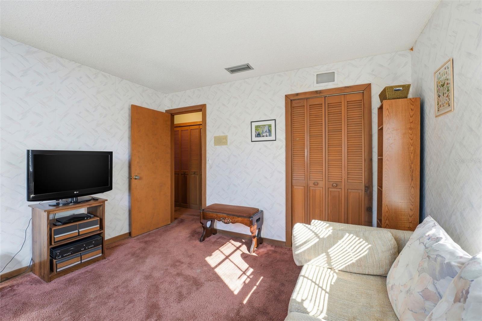 CYPRESS LANDING AT SABAL POINT - Residential