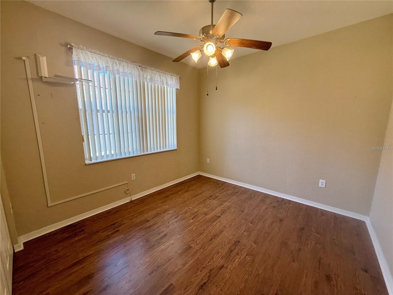 OAK RUN FAIRWAY OAKS - Residential