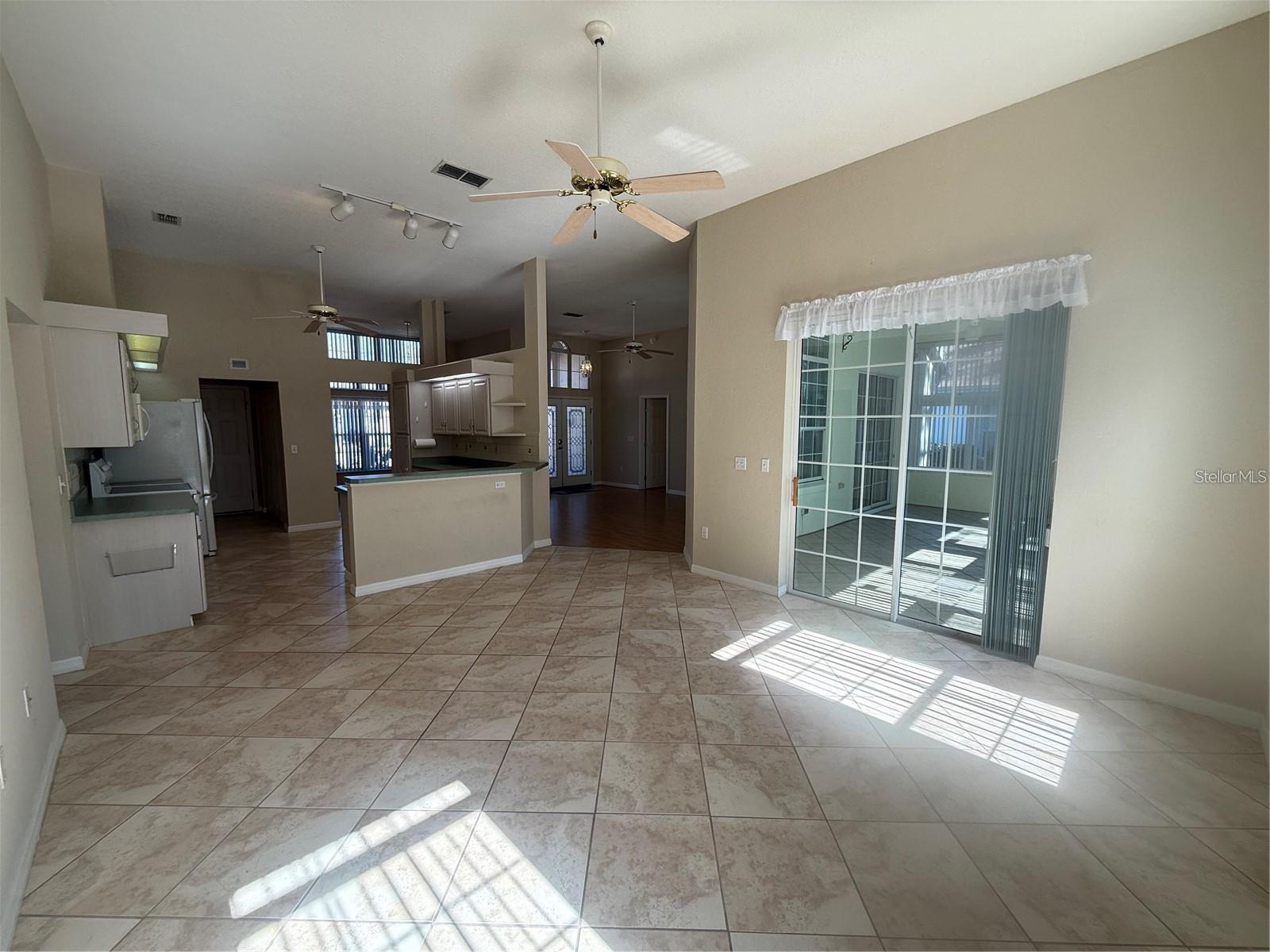 OAK RUN FAIRWAY OAKS - Residential