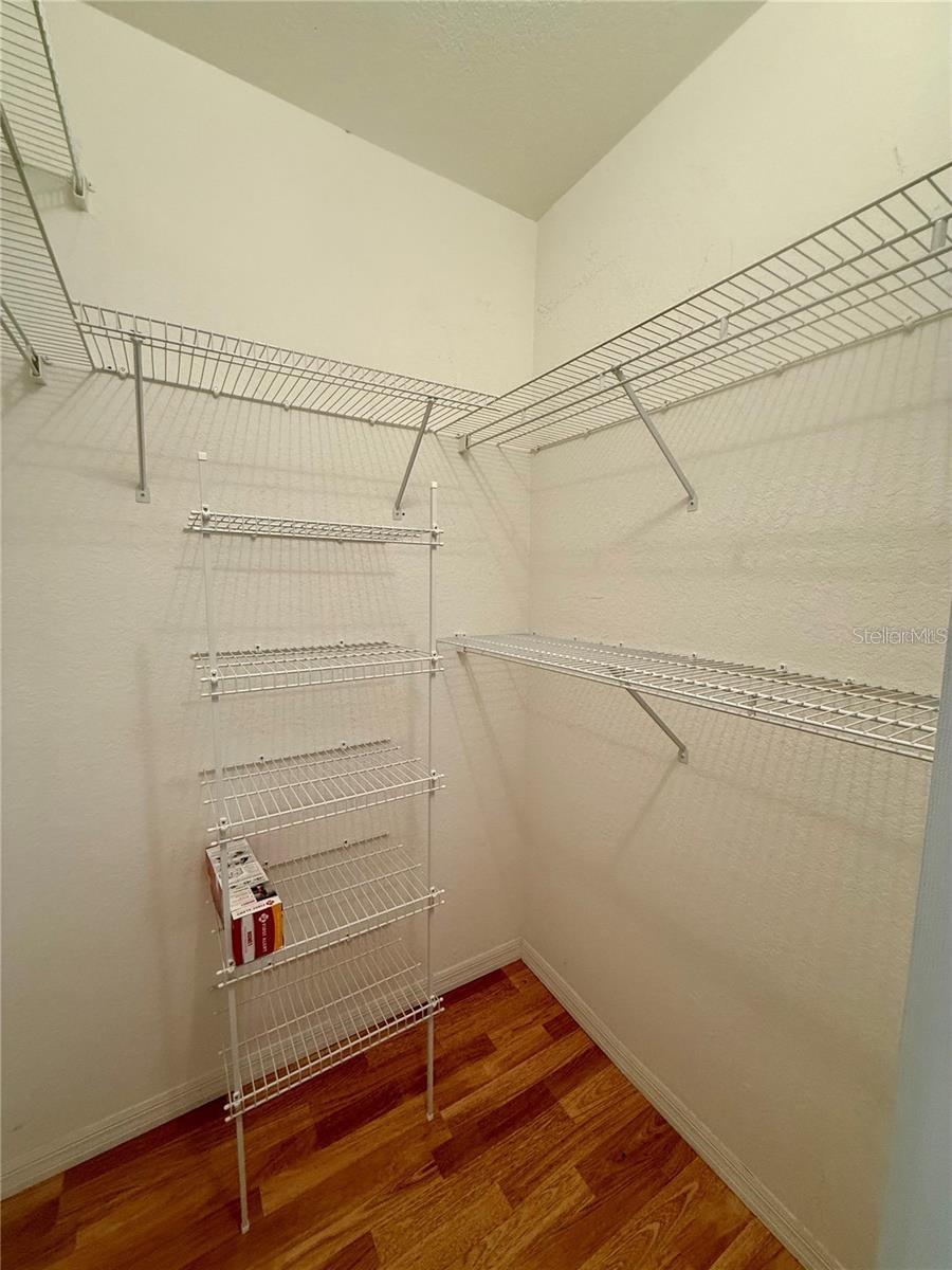 OAK RUN FAIRWAY OAKS - Residential