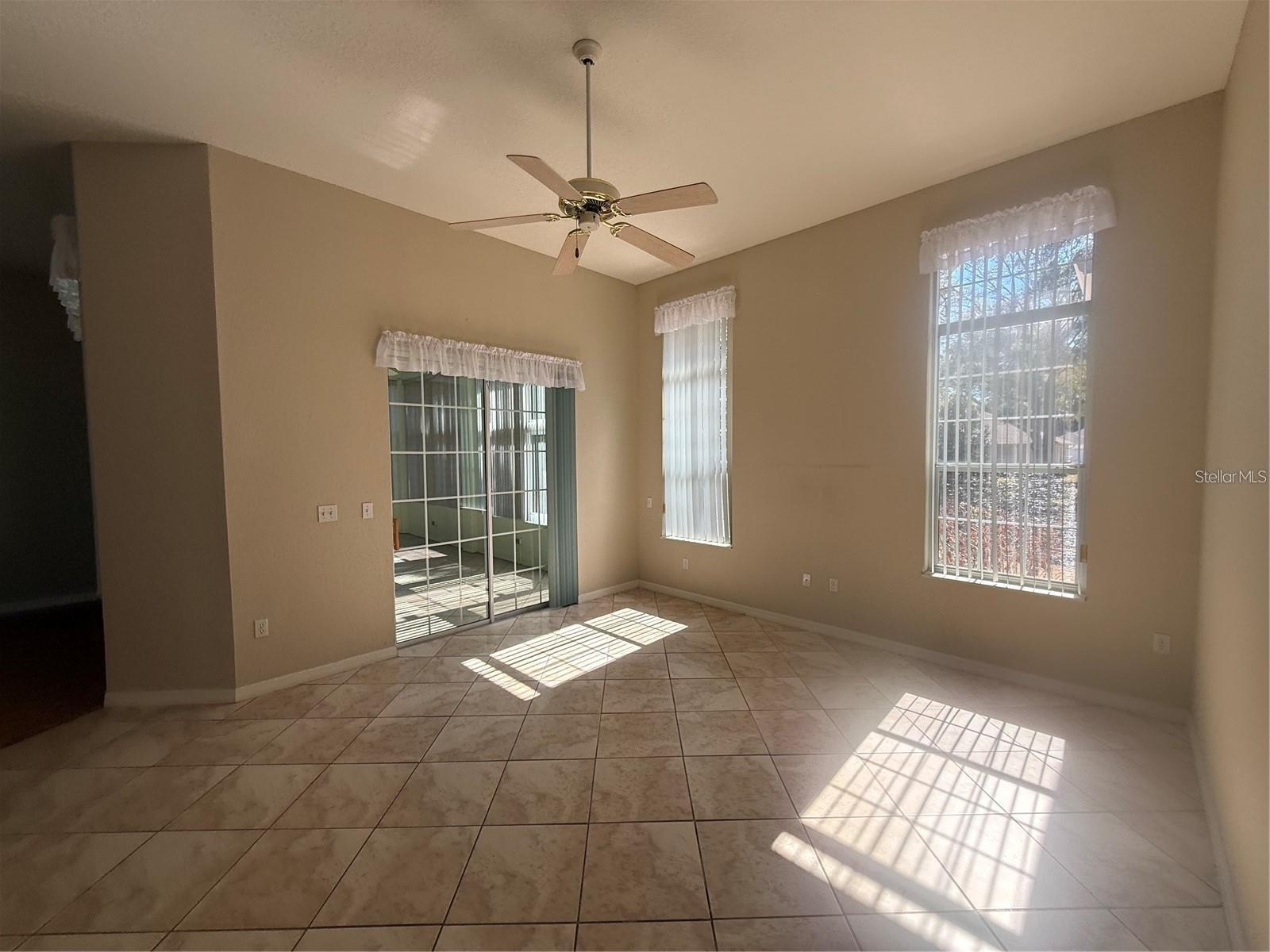 OAK RUN FAIRWAY OAKS - Residential