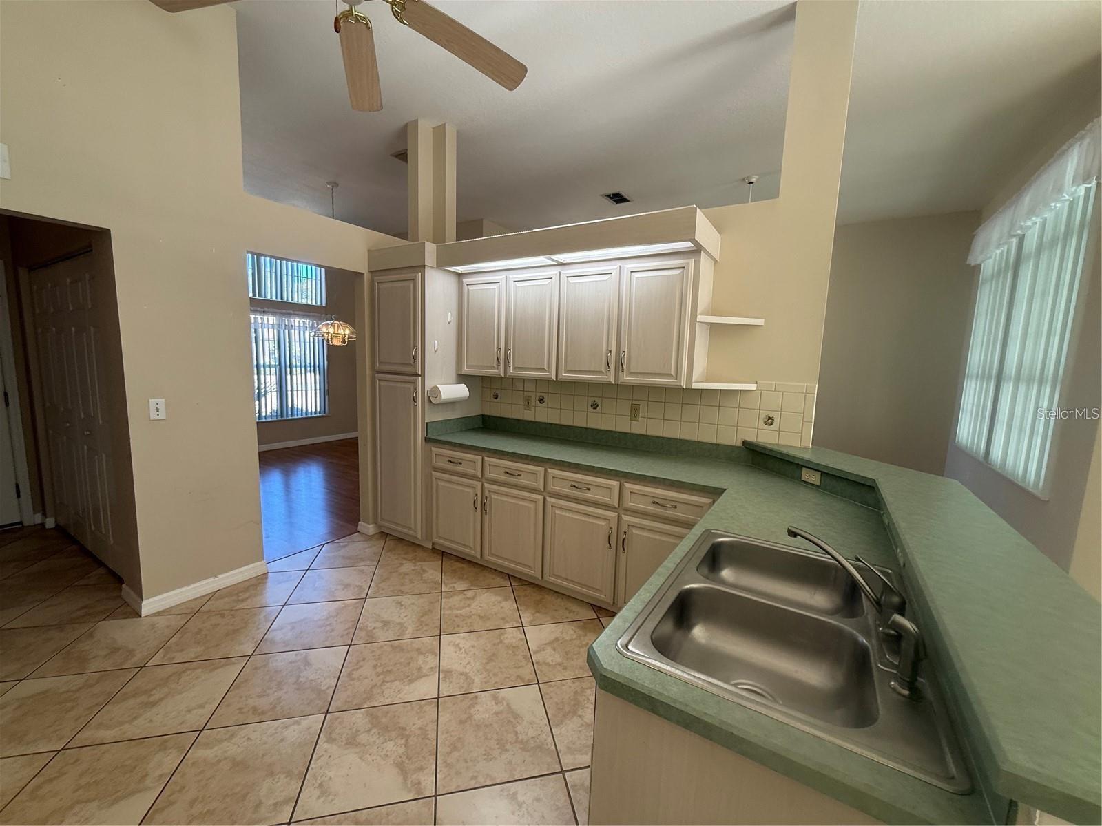 OAK RUN FAIRWAY OAKS - Residential