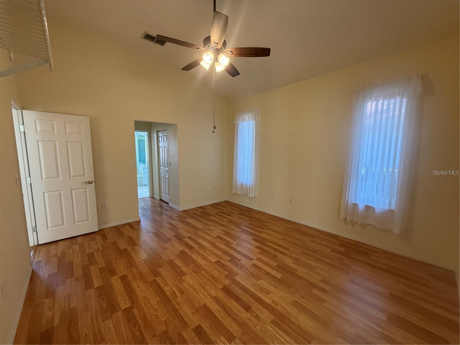 OAK RUN FAIRWAY OAKS - Residential