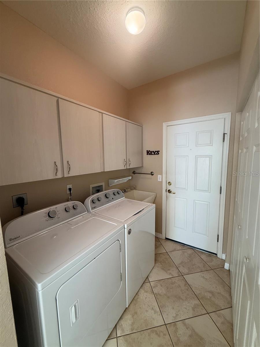 OAK RUN FAIRWAY OAKS - Residential