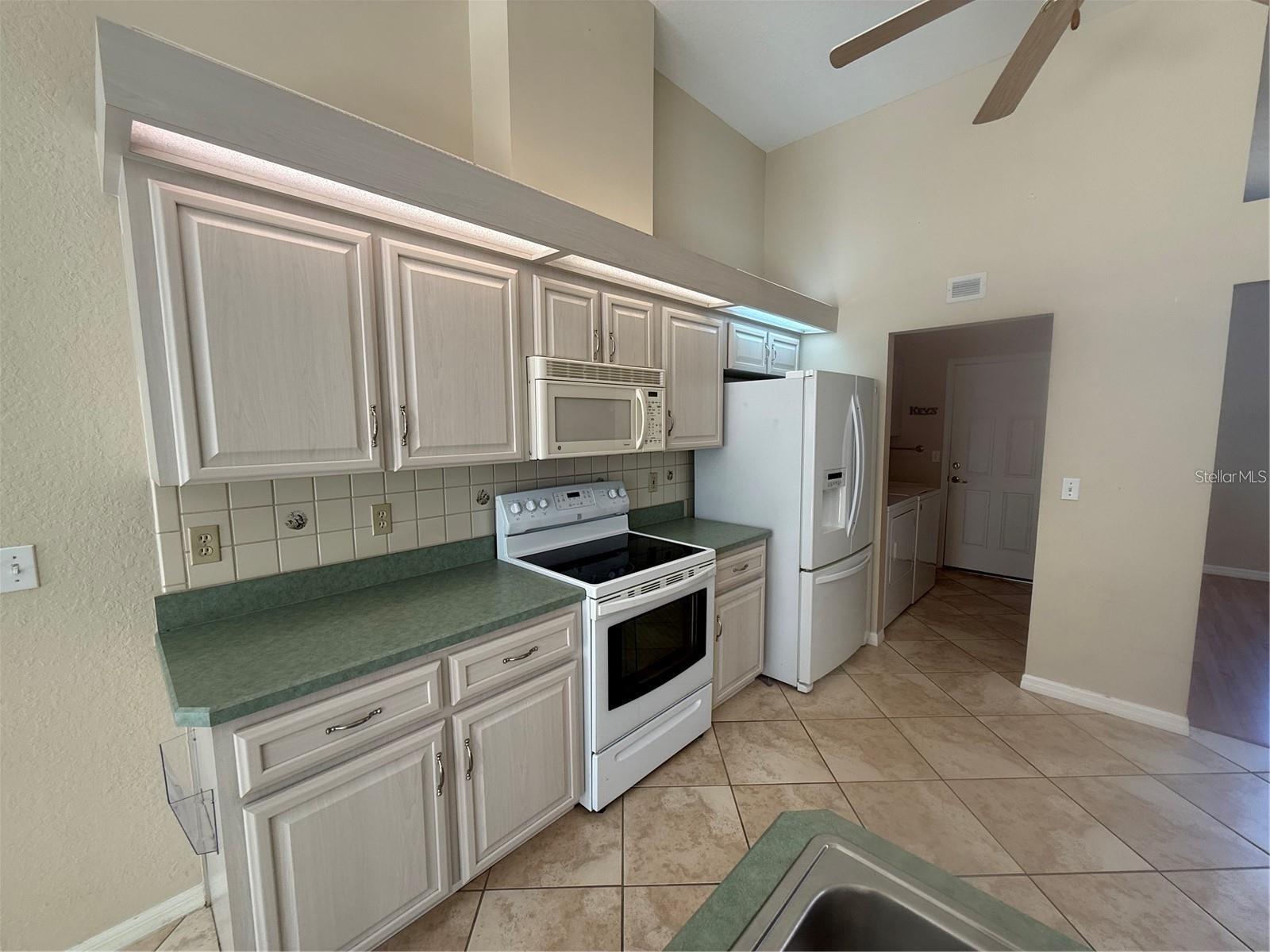 OAK RUN FAIRWAY OAKS - Residential