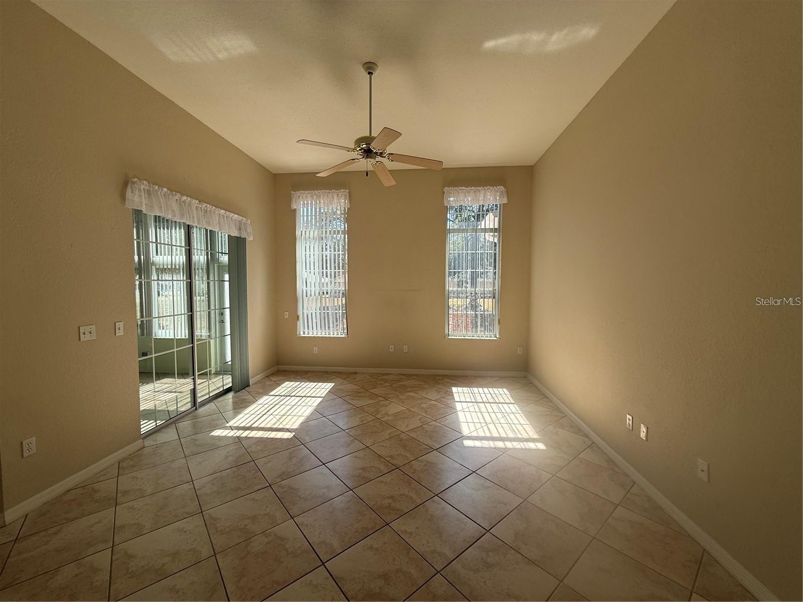 OAK RUN FAIRWAY OAKS - Residential